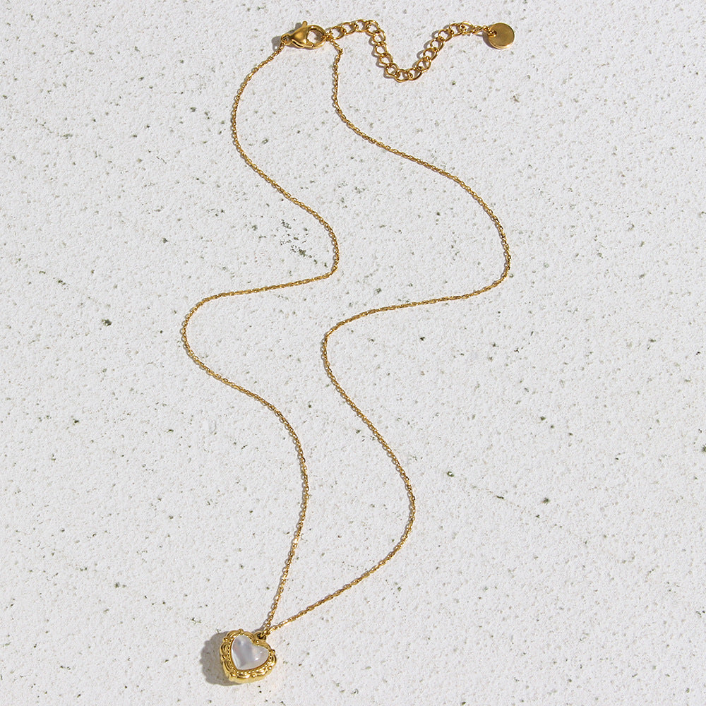 High-grade Love Light Luxury Pendant 18k Gold