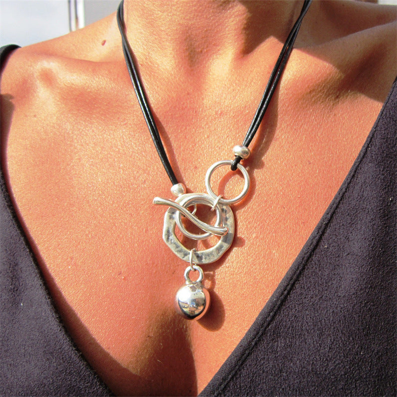 Bohemian Ring Leather Necklace