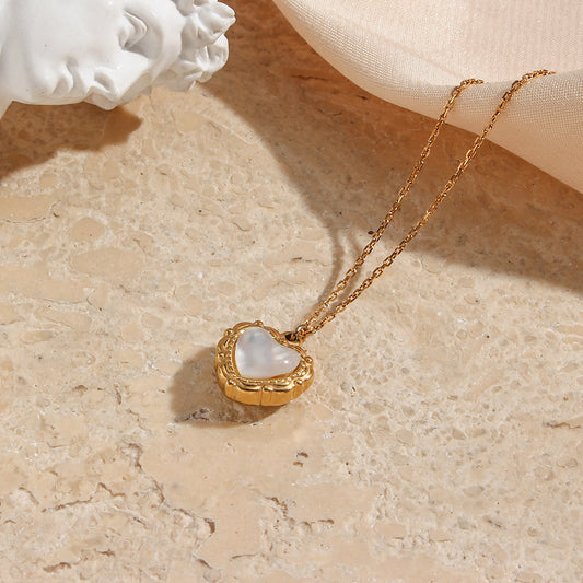 High-grade Love Light Luxury Pendant 18k Gold